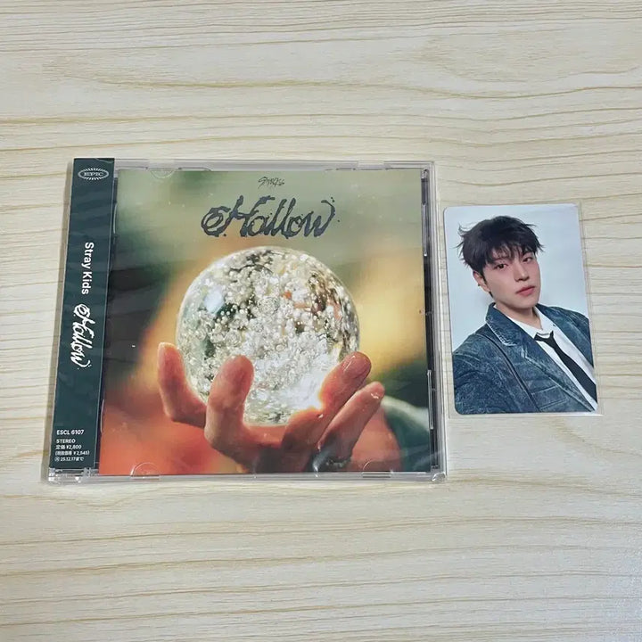 [BUNJANG] Stray Kids HalllO Common Edition Unsealed Album + Seungmin Photocard / 스키즈 할로우 통상반 개봉앨범+승민 포카