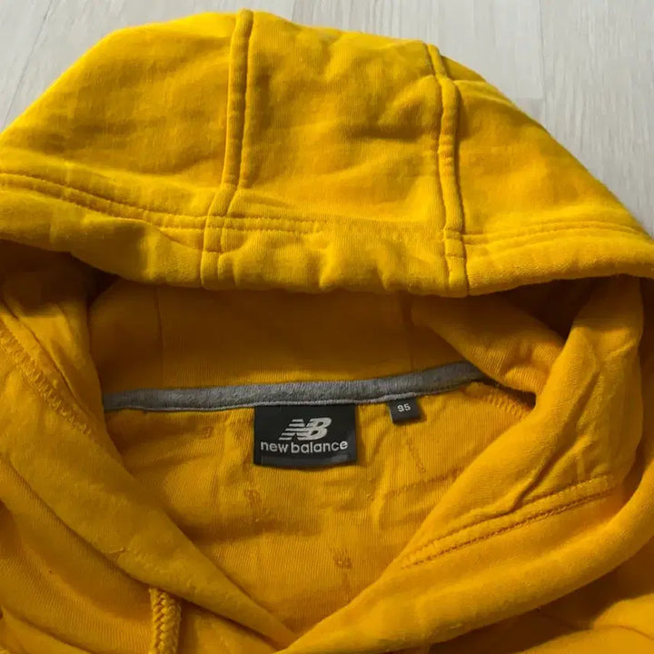 [SOLD OUT] 뉴발란스 후드티 95