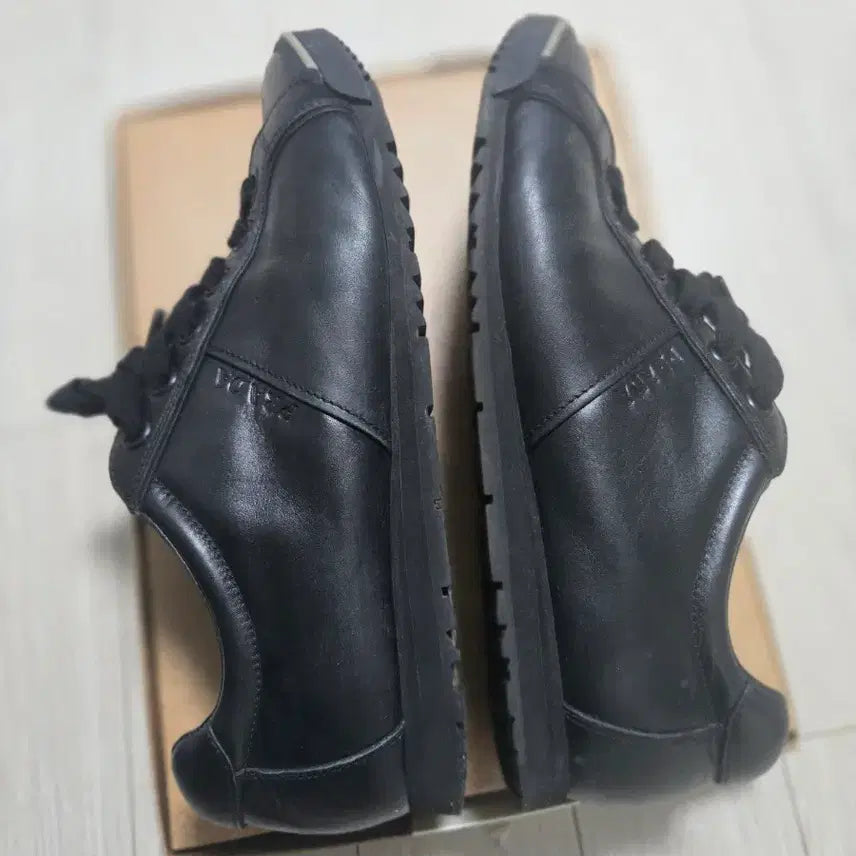 [BUNJANG] Prada Black Leather Sneakers / 프라다 블랙 가죽 스니커즈 운동화 275