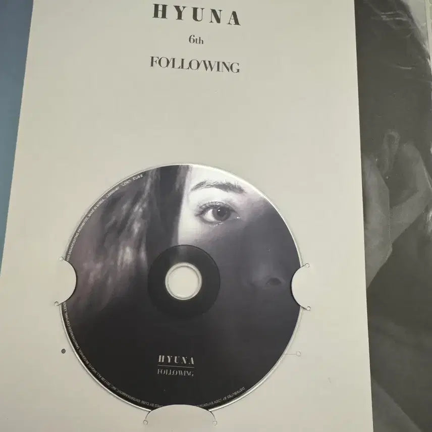 [SOLD OUT] 현아 - 미니 6집 Following 앨범 (중고)