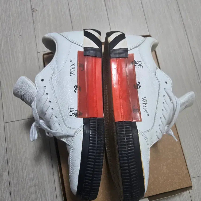 [BUNJANG] Off-White Sneakers Size 41 / 오프화이트 스니커즈 41사이즈