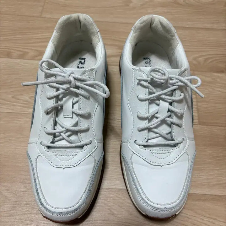 [BUNJANG] RYN Run White Sneakers Size 240 / RYN 런 흰색 운동화 240