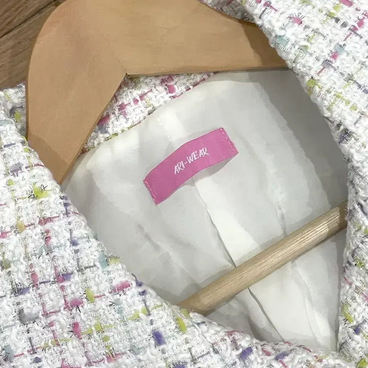 [BUNJANG] [새상품] 아리웨어(에이리웨어) 자체제작 트위드 세트 화이트 셋업 ari / [새상품] 아리웨어(에이리웨어) 자체제작 트위드 세트 화이트 셋업 ari