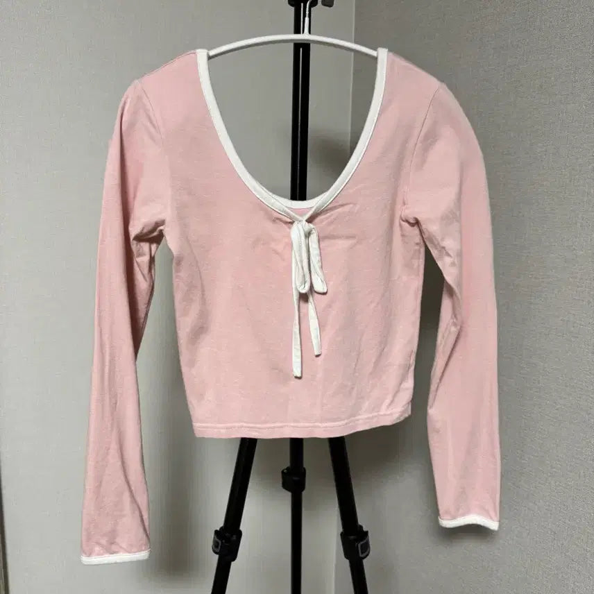 [BUNJANG] D2 Ribbon Long Sleeve T-Shirt / D2 리본 긴팔티