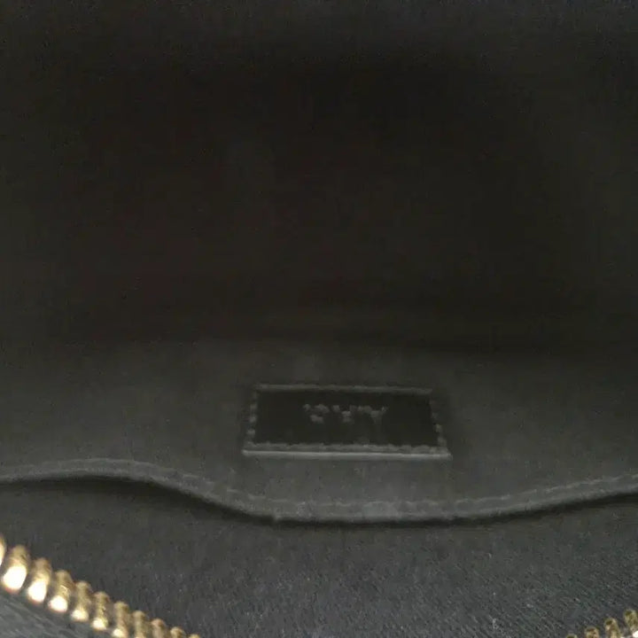 [BUNJANG] A.P.C. Half Moon Mini Crossbody Bag / A.P.C. 아페쎄 하프문 미니 크로스백 블랙