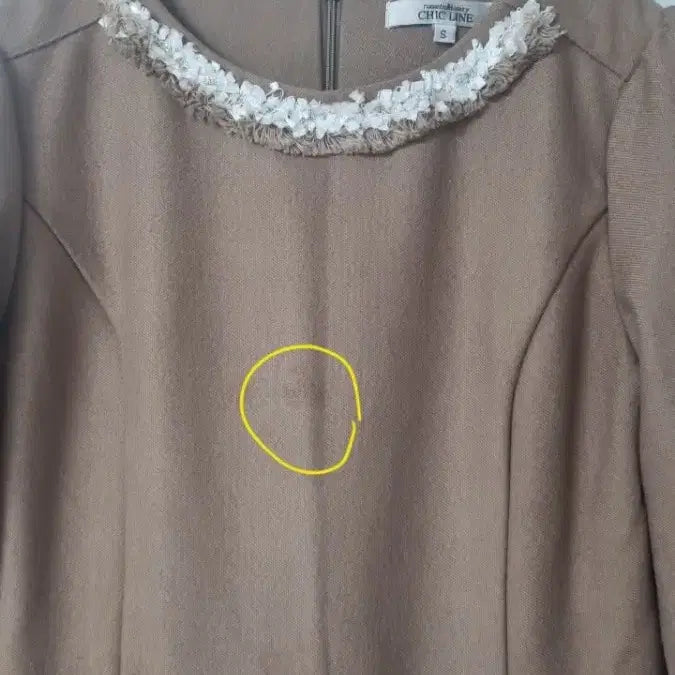 [BUNJANG] CHIC LINE Beige Dress S - Guest Look / 시크라인 베이지 원피스 S 하객룩 (드라이크리닝 완료)