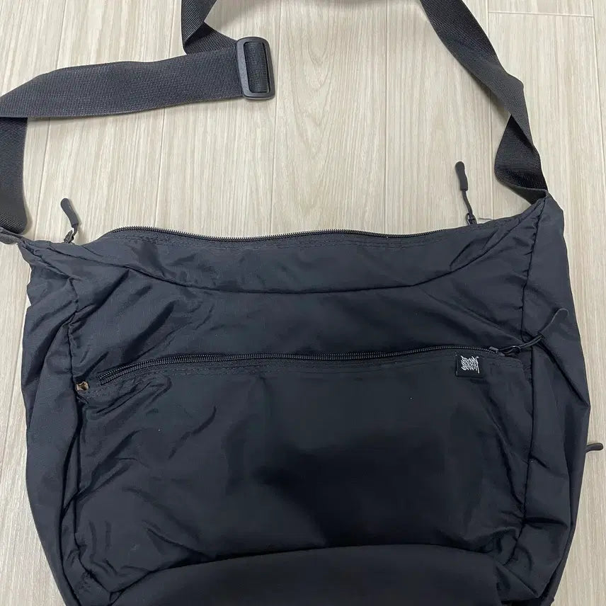 [BUNJANG] Brownbreath STIN Cross Bag - Black / 브라운브레스 STIN CROSS BAG - BLACK