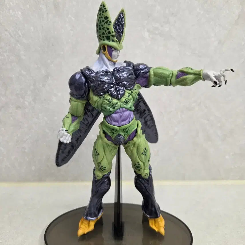 [BUNJANG] Dragon Ball BWFC Perfect Cell Figure / 드래곤볼 BWFC 조형천하 완전체 셀 피규어