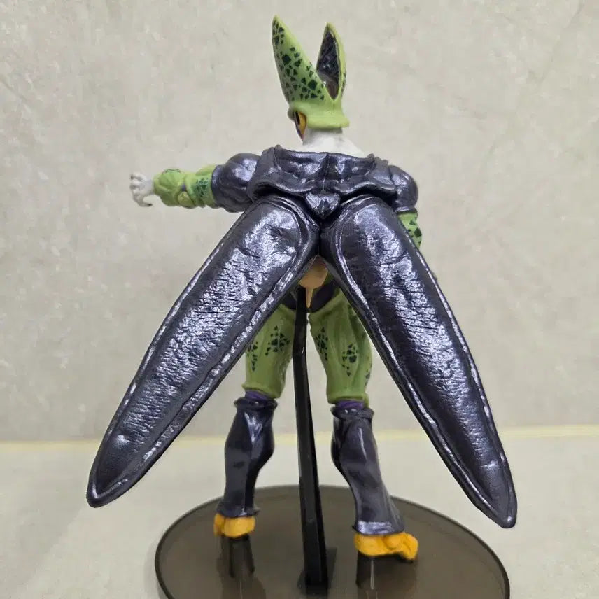 [BUNJANG] Dragon Ball BWFC Perfect Cell Figure / 드래곤볼 BWFC 조형천하 완전체 셀 피규어