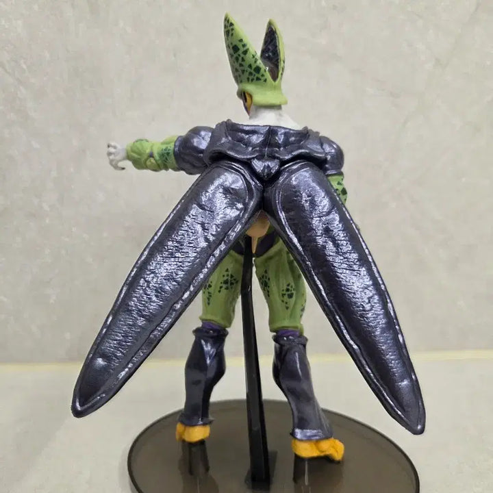 [BUNJANG] Dragon Ball BWFC Perfect Cell Figure / 드래곤볼 BWFC 조형천하 완전체 셀 피규어