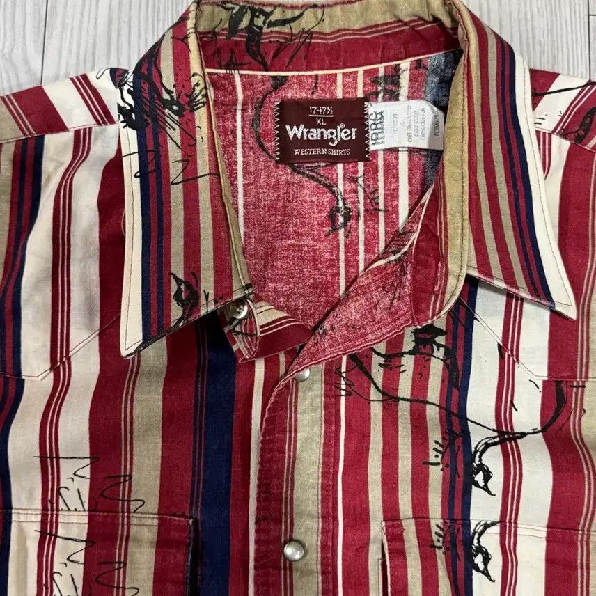 [BUNJANG] Wrangler Striped Short Sleeve Shirt / 랭글러 반팔셔츠 xl105~110 상태s