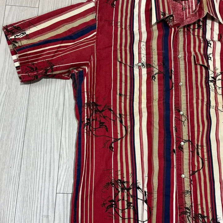 [BUNJANG] Wrangler Striped Short Sleeve Shirt / 랭글러 반팔셔츠 xl105~110 상태s