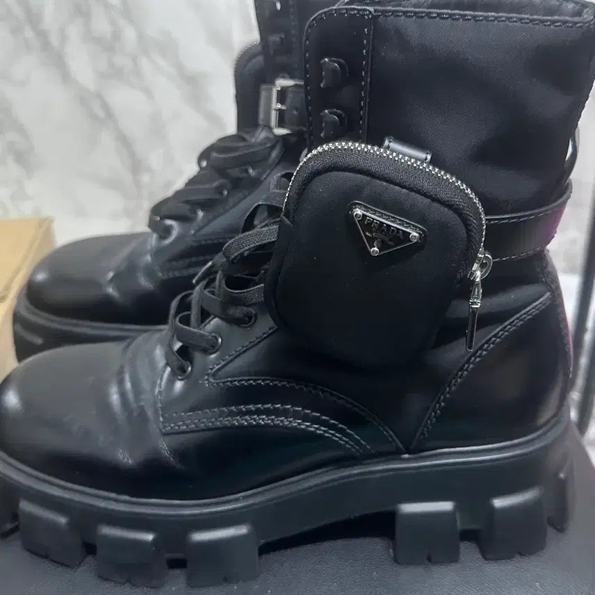 [BUNJANG] Prada Monolith Brushed Leather and Nylon Boots - Black - Size 9.5 / 프라다 모놀리스 브러쉬드 레더 앤 나일론 부츠 블랙 9.5
