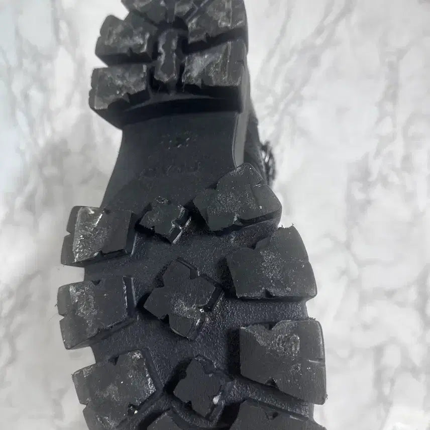 [BUNJANG] Prada Monolith Brushed Leather and Nylon Boots - Black - Size 9.5 / 프라다 모놀리스 브러쉬드 레더 앤 나일론 부츠 블랙 9.5