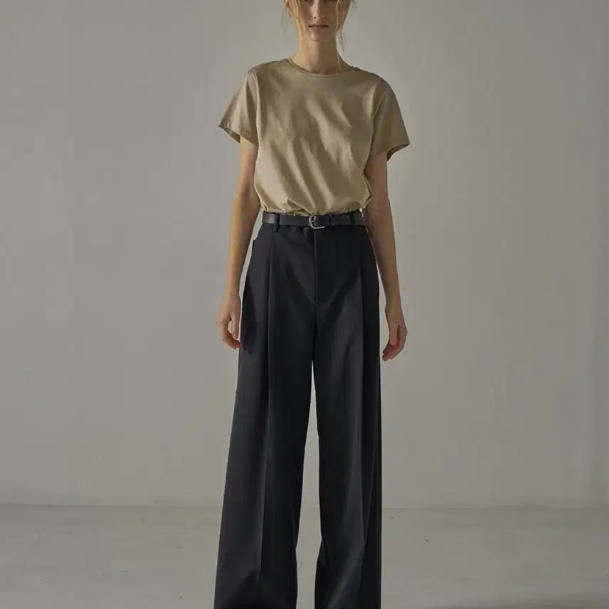 [SOLD OUT] 피사드패턴 썸머 울 슬랙스 블랙 M