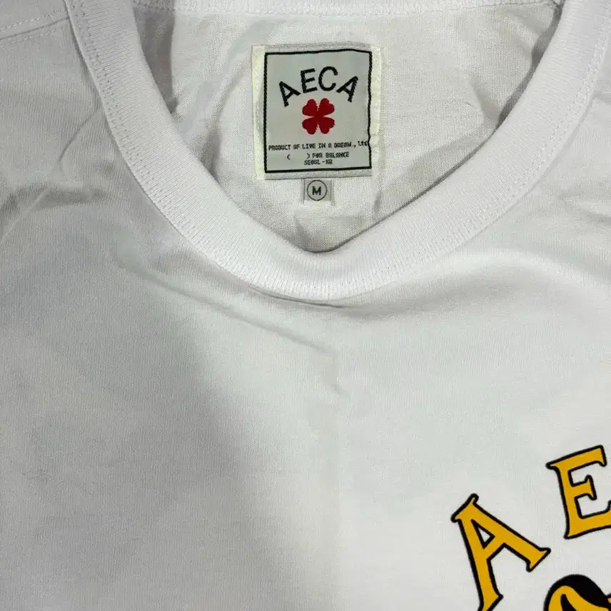 [BUNJANG] Aeka White Short Sleeve T-shirt (New) / 에이카 화이트 반팔 미사용 새상품 사이즈m 95~100느낌