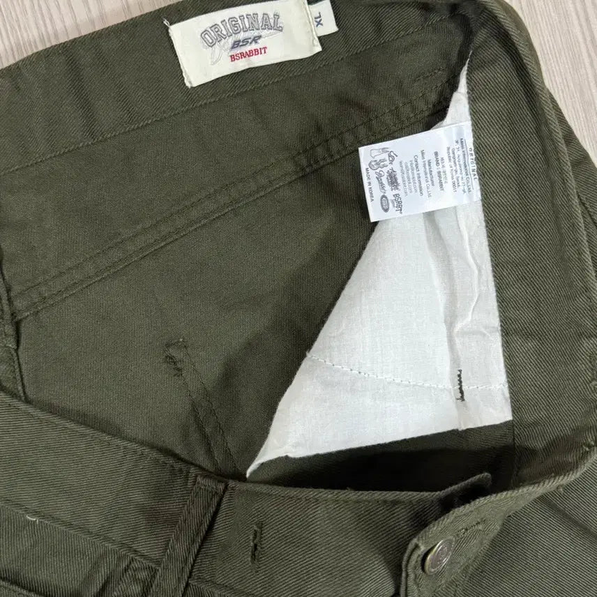 [BUNJANG] BS Rabbit Cargo Bermuda Shorts XL / bs래빗 카고 버뮤다 팬츠바지 xl 상태 s급 카키컬러