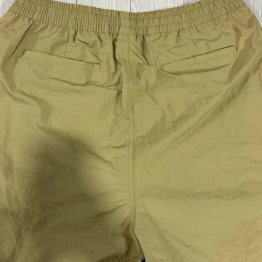 [SOLD OUT] 트래블 나일론 카고 반바지 팬츠 xl 상태s급 베이지
