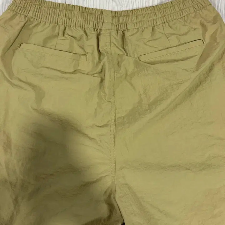 [SOLD OUT] 트래블 나일론 카고 반바지 팬츠 xl 상태s급 베이지