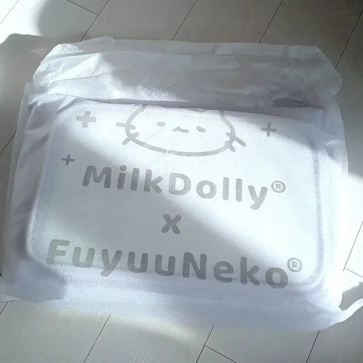 [SOLD OUT] 후유네코 체커보드 새틴 라이트 퍼플 이타백 판매