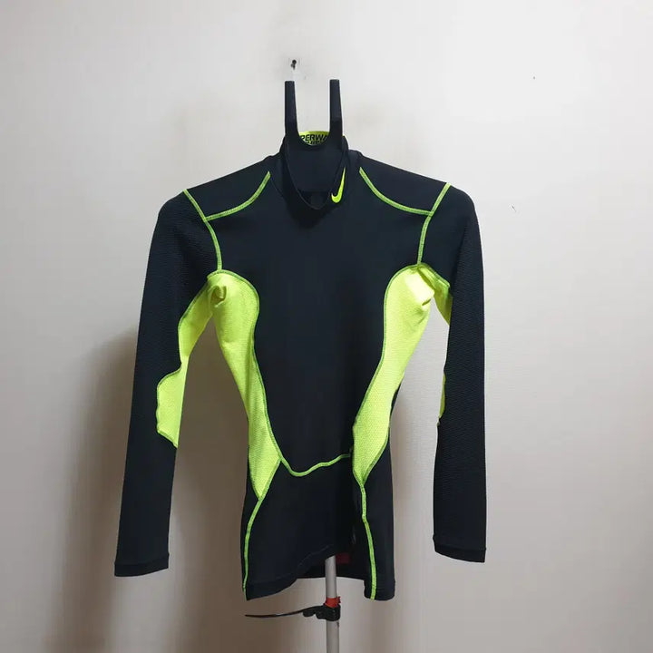 [BUNJANG] Nike Functional T-Shirt / 나이키기능성티셔츠/90-95