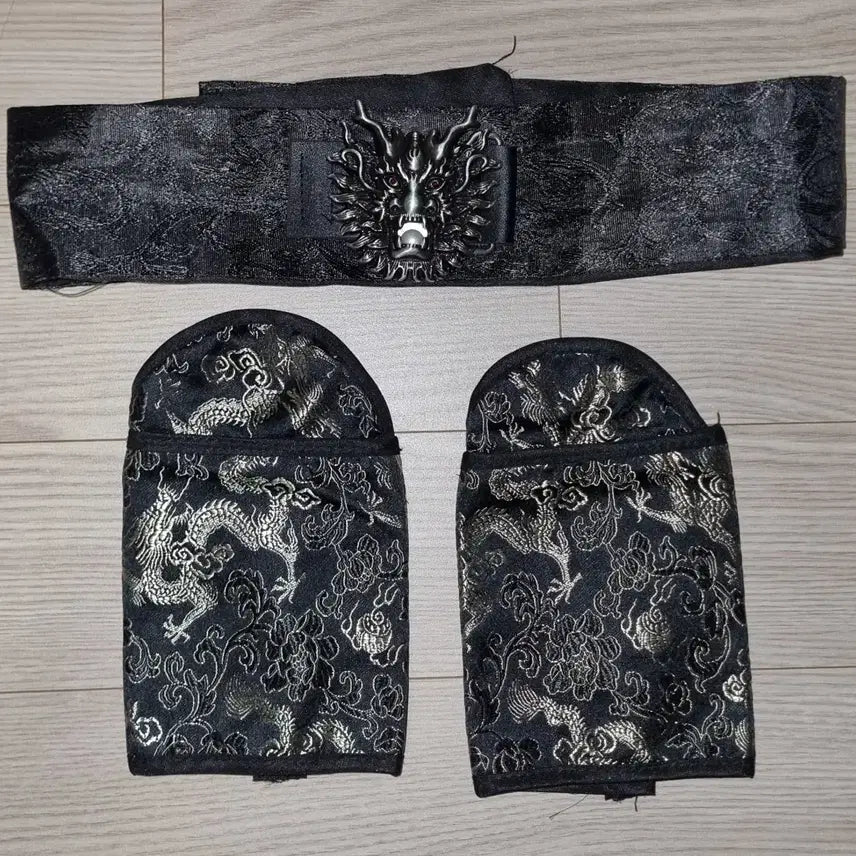 [BUNJANG] Insa Banpa Luo Binghe Black Lotus Ice Thailand Version Cosplay Costume (Official unofficial S) / 오늘만 5.0!!!인사반파 낙빙하 흑련빙 태국버전 코스프레 판매합니다