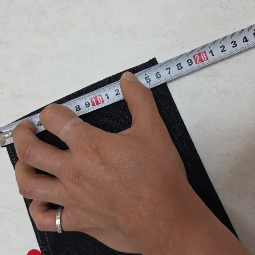 [BUNJANG] AMI Slim Fit Raw Denim Jeans / AMI 생지 데님 슬림핏 청바지 백화점판