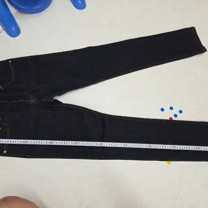 [BUNJANG] AMI Slim Fit Raw Denim Jeans / AMI 생지 데님 슬림핏 청바지 백화점판
