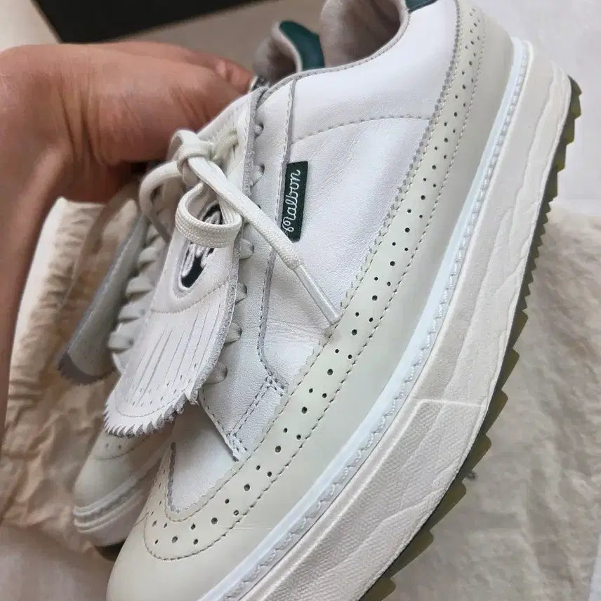 [BUNJANG] Malbon White Wingtip Golf Sneakers / 말본 골프화 화이트 윙팁 스니커즈