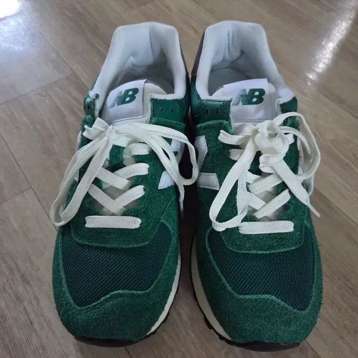 [BUNJANG] New Balance 574 Heritage Green Sneakers / 뉴발란스 574 헤리티지 그린 250