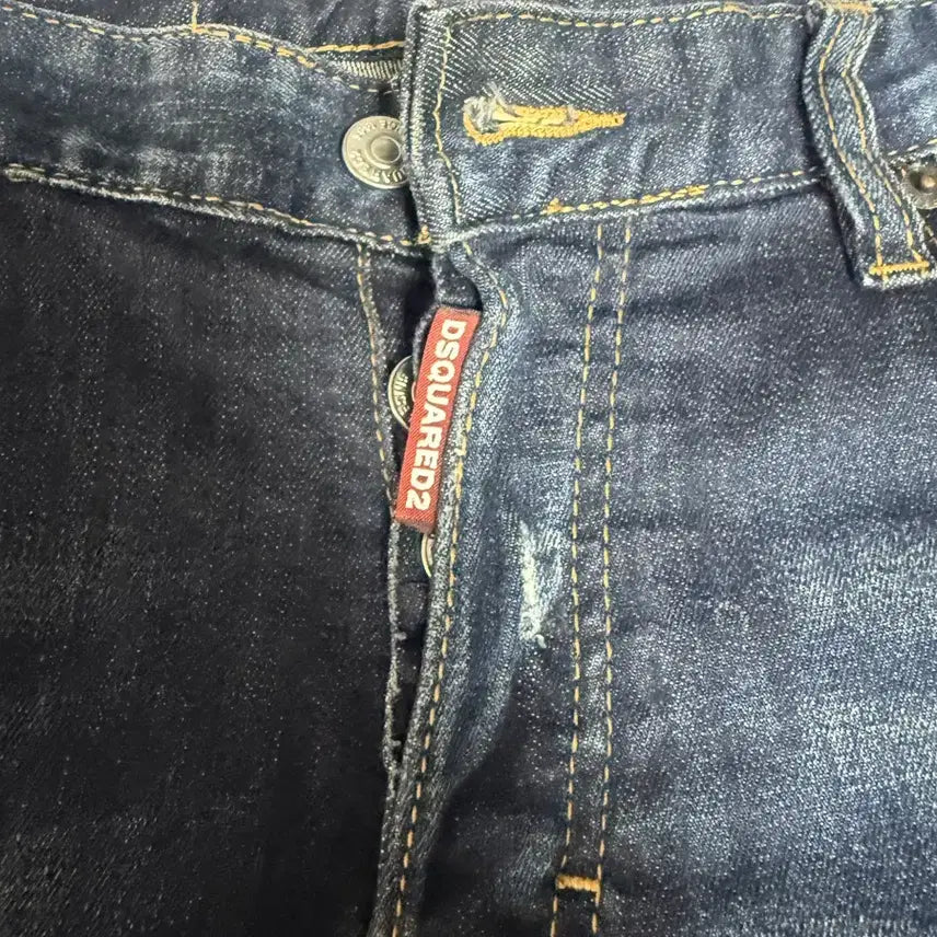 [BUNJANG] DSQUARED2 Paint Wash Denim Slim Bootcut Jeans / 디스퀘어드2 DSQUARED2 페인트 워싱 데님 46