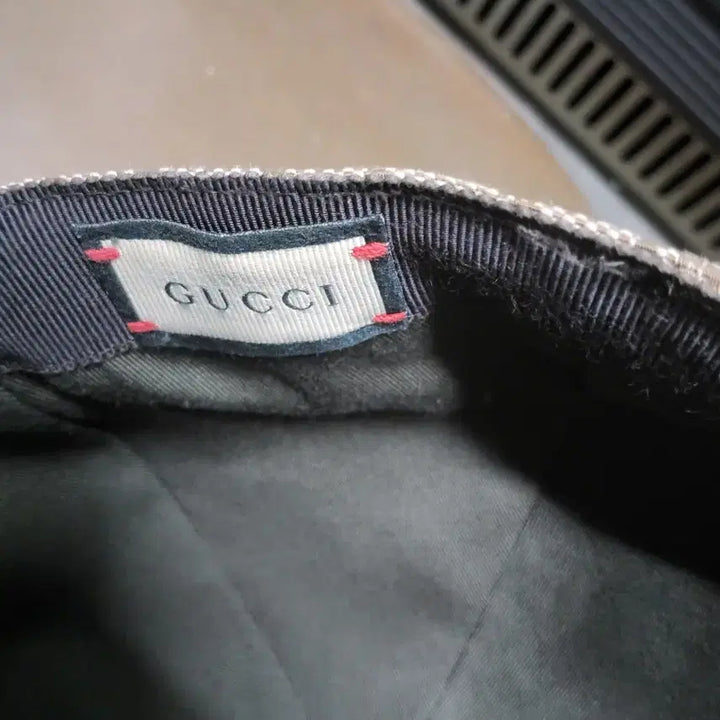 [BUNJANG] Gucci M Size Top / 구찌