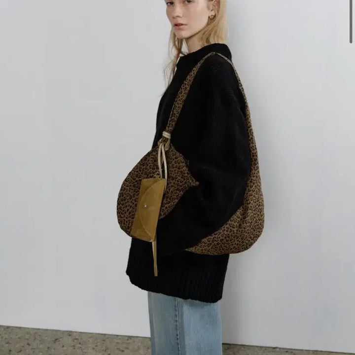 [BUNJANG] 108-Pound Heavy Knit Sweater / 108파운드 헤비니트
