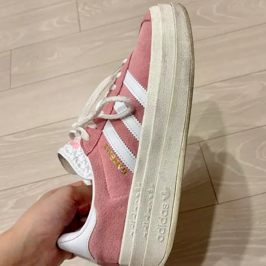 [SOLD OUT] 아디다스 가젤 볼드 슈퍼팝 핑크 운동화 스니커즈