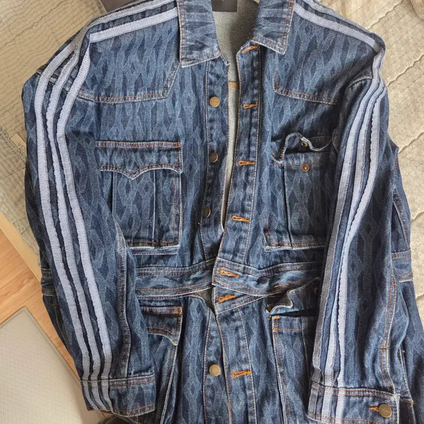 [BUNJANG] Adidas Ivy Park Denim Jacket XS / 아디다스 아이비파크 데님 자켓 XS (남여공용)
