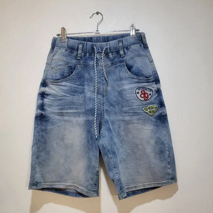 [BUNJANG] Casual Denim Shorts / 캐주얼한 데님 반바지