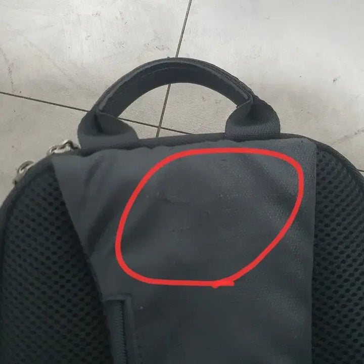 [BUNJANG] Mark Ryden Julius MR7056 Sling Bag / 마크라이든 미니 줄리어스 MR7056 크로스백, 슬링백