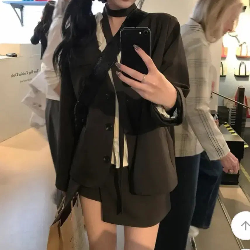 [BUNJANG] Mini Poe Maru Jacket &amp; Muffler Set / 에이블리 지그재그 미니포에 마르 자켓 머플러 로아니 블라우스 치마 스커트