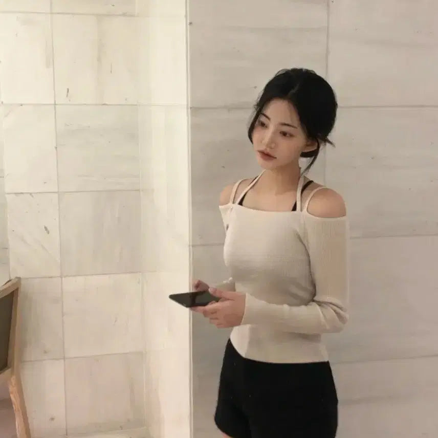 [BUNJANG] Zhenio Triple Strap Off-Shoulder Top / 새상품) 제니오 트리플 스트랩 오프숄더 미스티로즈 컬러 새상품 판매합니다