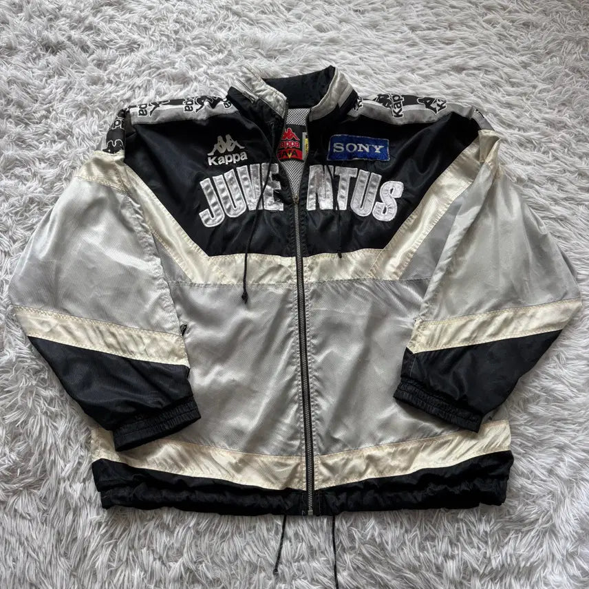 [BUNJANG] KAPPA Japan Vintage Nylon Windbreaker XL / KAPPA 일본빈티지 나일론 바람막이 카파 빈티지바람막이 XL 103