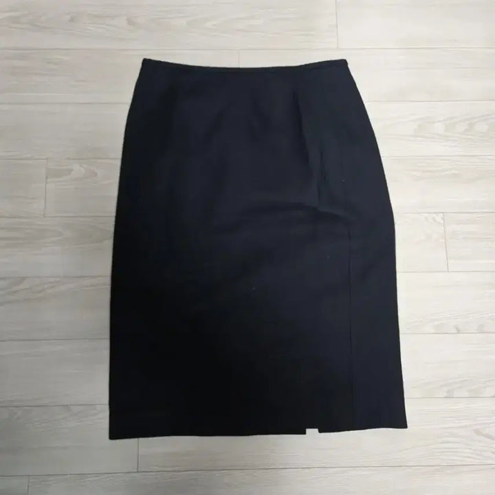[BUNJANG] Escada Black Cotton H-Line Midi Skirt / 에스까다 상태굿 블랙 H라인 스커트