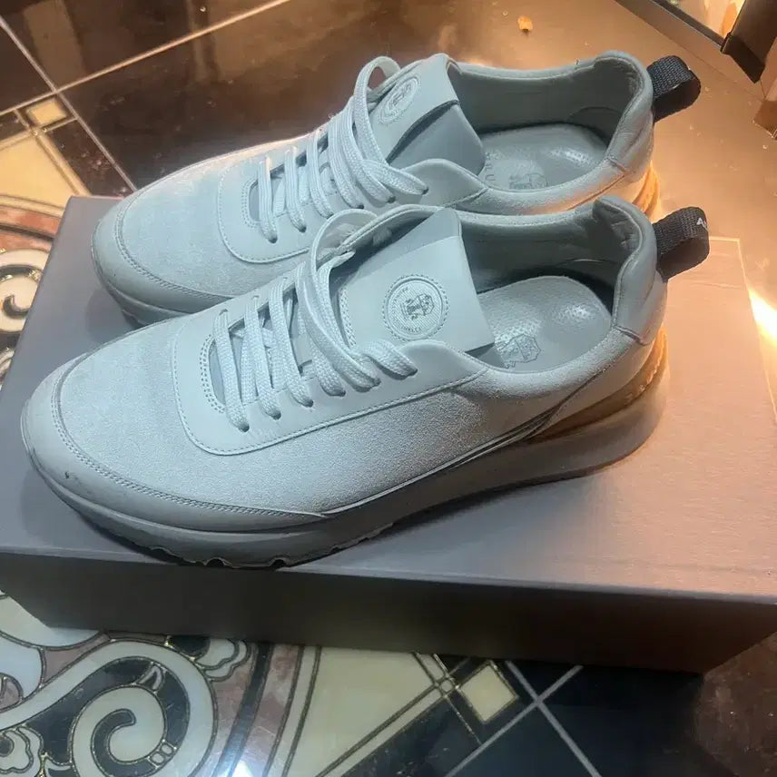 [BUNJANG] Brunello Cucinelli Suede Sneakers / 브루넬로 쿠치넬리 스웨이드 스니커즈 화이트 39.5