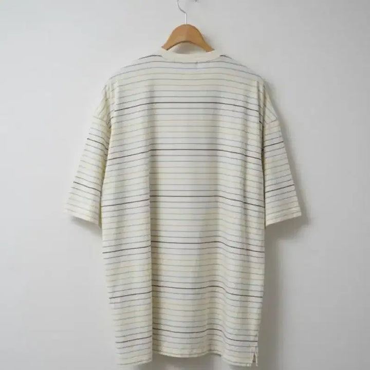 [BUNJANG] UNUSED Border Short Sleeve T-Shirt Cream Size 3 / UNUSED  Border Short Sleeve T-Shirts