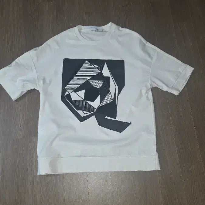 [SOLD OUT] 송지오 반팔티105