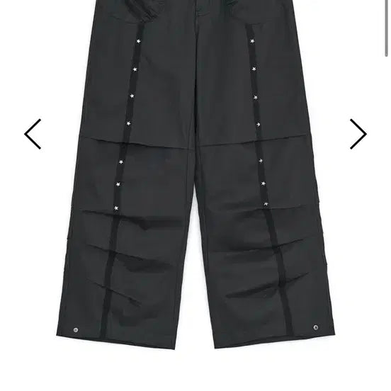 [BUNJANG] Hugyourskin Star Studded Wide Pants / hugyourskin 별 스터드 와이드 팬츠 블랙 허그유어스킨