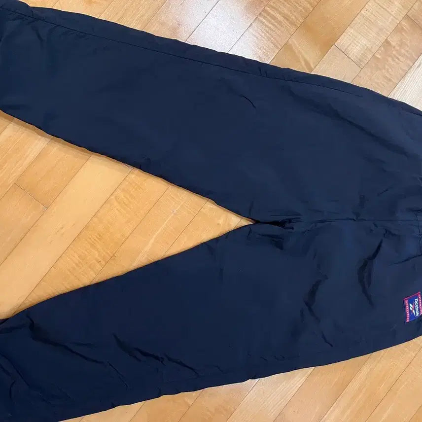 [BUNJANG] Reebok Track Pants / 리복 트랙팬츠