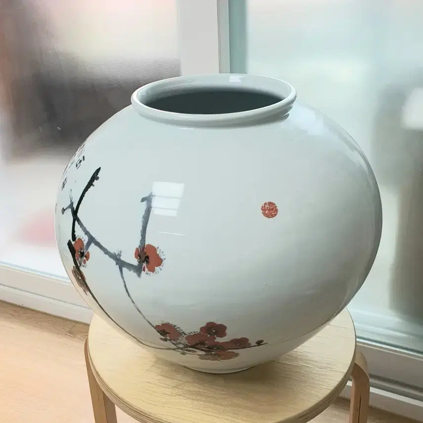 [BUNJANG] Hwa Mae Hyang White Porcelain Moon Jar / 화매향 백자 대호