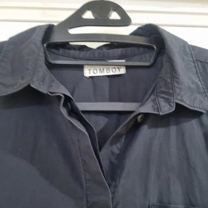 [BUNJANG] Tomboy Navy Cotton Blend Jacket Shirt / 짙은곤색  봄. 톰보이. 면.스판자켓같은. 남방셔츠  깨끗해요  가슴단면