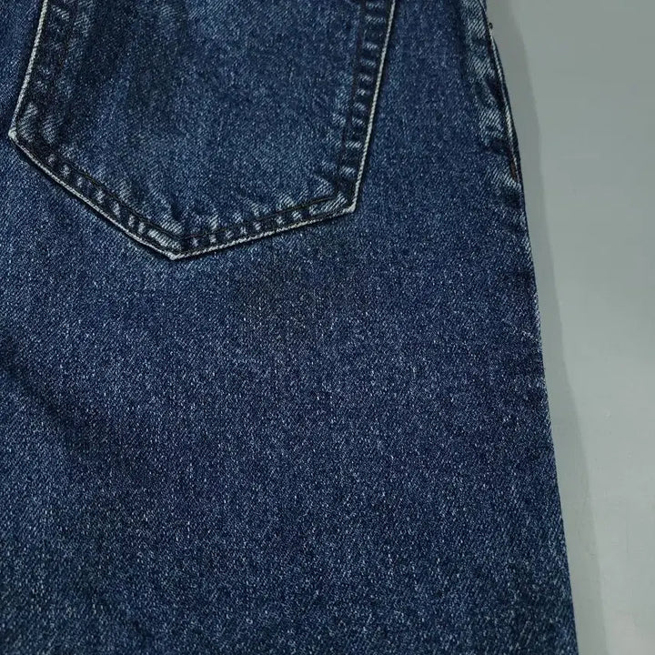 [BUNJANG] Calvin Klein Jeans Denim Jeans / 캘빈클라인 진스 진청워싱 로고 레더탭 이지핏 청바지 데님팬츠 MADE I