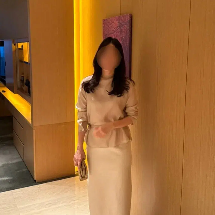 [BUNJANG] Summerlave Back Banding Textured Skirt (Ivory, Size S) / 써머레브 백밴딩 텍스처 스커트 판매(s사이즈, 아이보리)